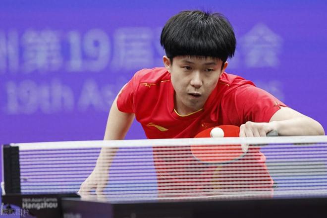 而鲁塞则以 而鲁塞则以