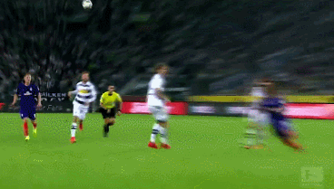 平运动员因 平运动员因