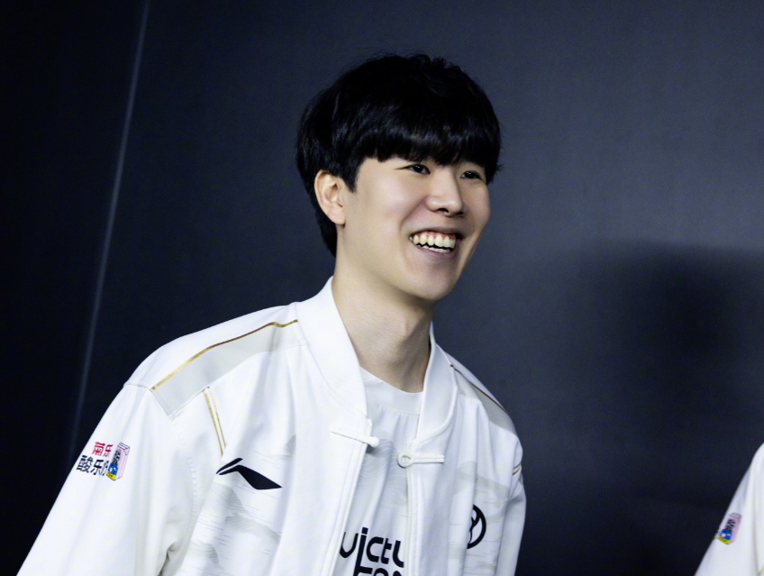 度和对比赛 度和对比赛