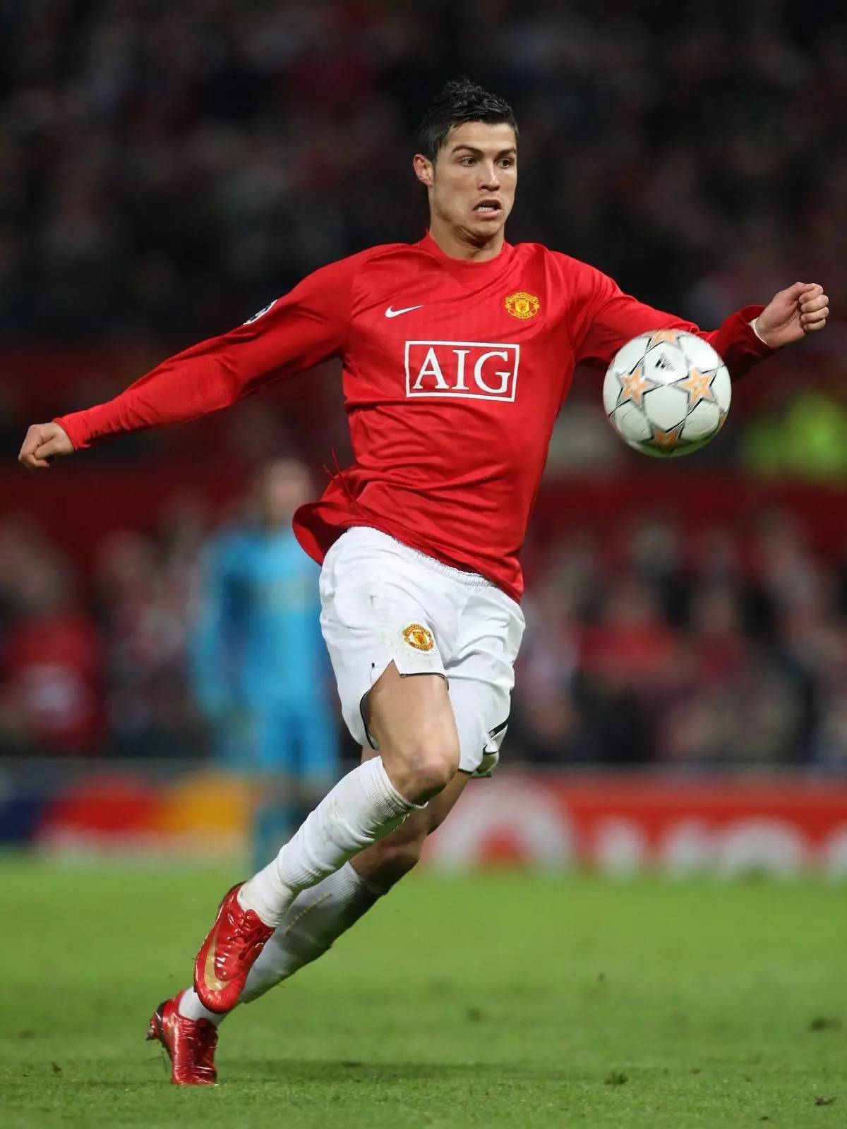 也关乎球迷 也关乎球迷