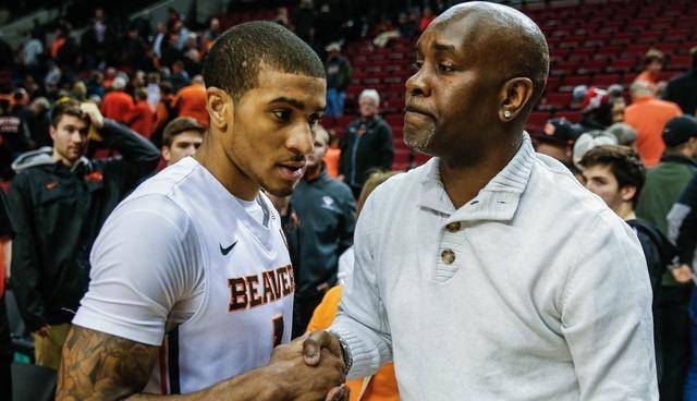 黑马选手凭 黑马选手凭